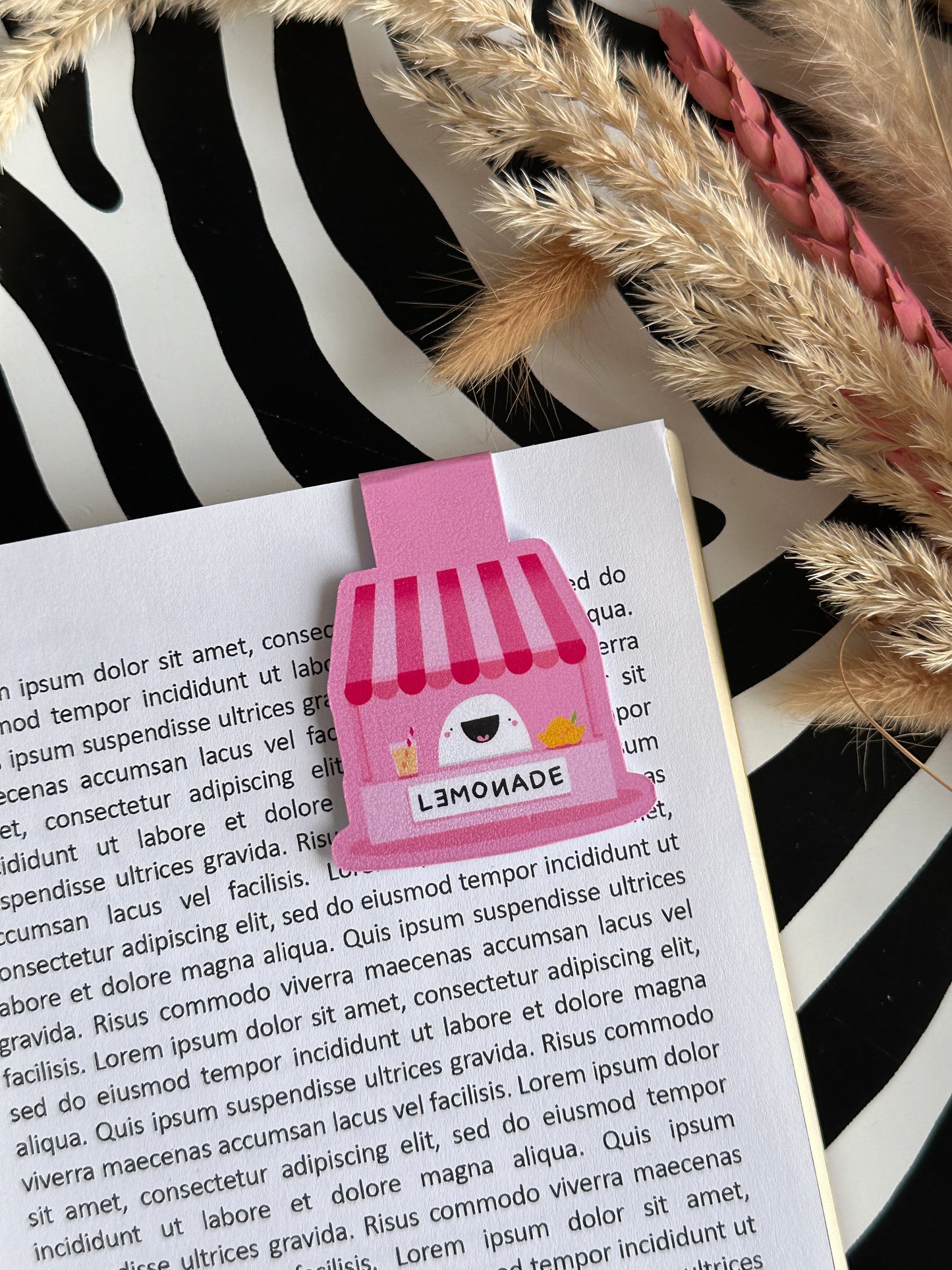 Lemonade Gus Magnetic Bookmark